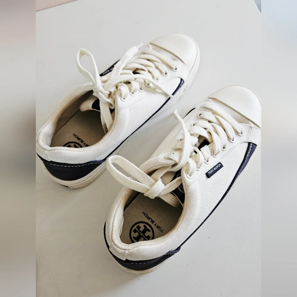 Tory Burch Court Sneakers Size 6.5